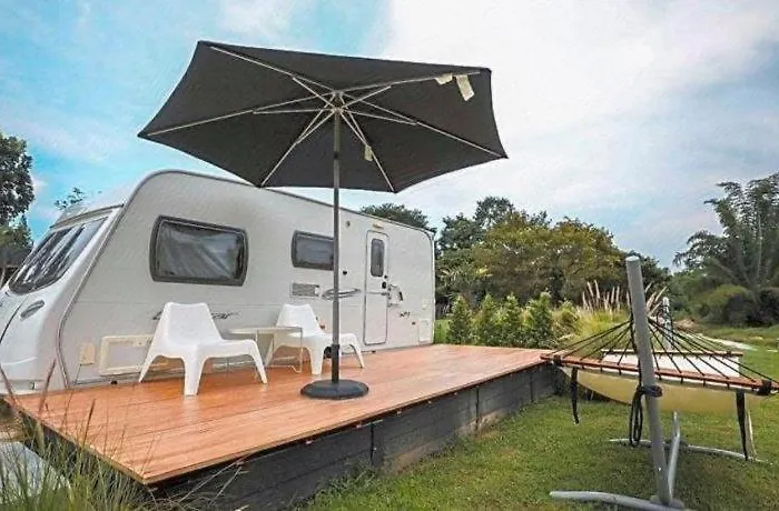 Loft Berry 3*